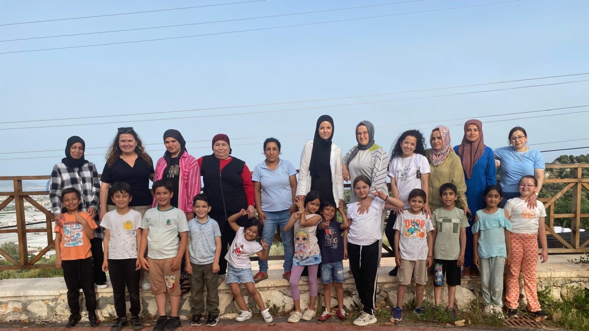 Ahenk Projesi Yaşam Becerileri İletişim ve Sosyal Beceriler Kültürel Değerler ve Gelenek Paylaşımı